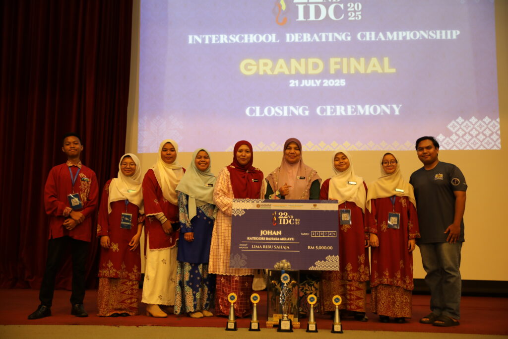 Iium Debate Champ Team